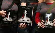 Sans tabous et imaginative, la littérature ado rapproche les générations Sans tabous et imaginative, la littérature ado rapproche les générations