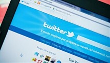 Un footballeur britannique lance une procédure judiciaire contre Twitter Un footballeur britannique lance une procédure judiciaire contre Twitter
