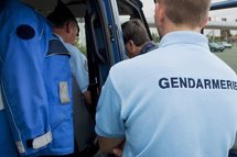 Un homme suspecté d'avoir enlevé et agressé une fillette dans l'Ain Un homme suspecté d'avoir enlevé et agressé une fillette dans l'Ain