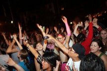Nuit de célébration à New York après le vote sur le mariage homosexuel Nuit de célébration à New York après le vote sur le mariage homosexuel