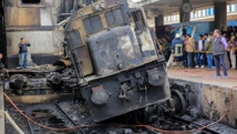 Accident de train à la gare centrale du Caire : 20 morts, 43 blessés Accident de train à la gare centrale du Caire : 20 morts, 43 blessés