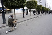 Des Tunisiens créent leurs "Guignols" sur facebook Des Tunisiens créent leurs "Guignols" sur facebook