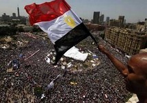 Egypte: poursuite de l'occupation de la place Tahrir par des manifestants