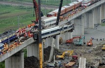 Accident de TGV: des Chinois de plus en plus méfiants et durs à contrôler
