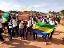 Gabon: suspension des cours après trois jours de manifestations lycéennes