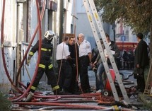 France: six morts dans l'incendie d'un immeuble occupé par des migrants près de Paris France: six morts dans l'incendie d'un immeuble occupé par des migrants près de Paris