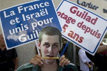 Libération prévue mardi de Shalit et de 450 Palestiniens