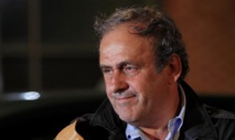 Mondial 2022: Platini et deux proches de Sarkozy libres