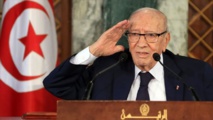 Tunisie : La dépouille de Caïd Essebsi transférée vers son domicile