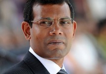 Le président des Maldives démissionne après une mutinerie de policiers