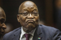 Afrique du Sud: la justice lance un mandat d'arrêt "différé" contre l'ex-président Zuma Afrique du Sud: la justice lance un mandat d'arrêt "différé" contre l'ex-président Zuma
