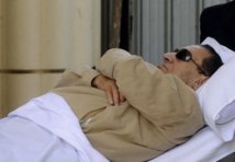 Hosni Moubarak, le pharaon déchu, dans le coma