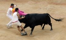 Espagne: 38 blessés lors des lâchers de taureaux de la San Fermin Espagne: 38 blessés lors des lâchers de taureaux de la San Fermin
