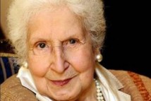 Décès de l'actrice Tsilla Chelton, "Tatie Danielle" à l'écran Décès de l'actrice Tsilla Chelton, "Tatie Danielle" à l'écran