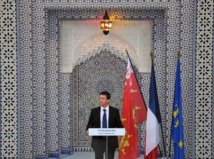 Manuel Valls appelle l'islam de France à "s'organiser"