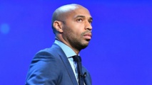 Football : Thierry Henry, genou à terre pendant 8,46 minutes, en hommage à George Floyd Football : Thierry Henry, genou à terre pendant 8,46 minutes, en hommage à George Floyd
