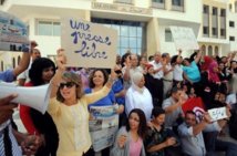 Les journalistes tunisiens en grève pour dénoncer les pressions du pouvoir