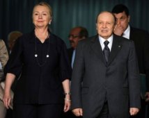 Mali: Hillary Clinton a pressé l'Algérie de soutenir une action militaire