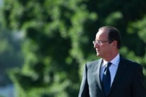 Compétitivité: Hollande salue un "pacte très cohérent, simple et responsable"