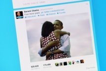Barack et Michelle Obama s'enlaçant: la photo la plus populaire de Facebook