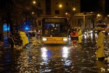 Italie: un disparu et des blessés après une tornade dans le sud Italie: un disparu et des blessés après une tornade dans le sud