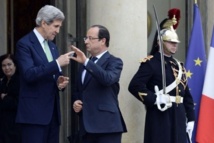 Guerre au Mali: le secrétaire d'Etat américcain Kerry rencontre Hollande à Paris