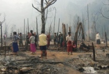 Thaïlande: 45 morts dans un incendie dans un camp de réfugiés birmans Thaïlande: 45 morts dans un incendie dans un camp de réfugiés birmans