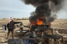 Syrie: L'UE lève partiellement l'embargo pétrolier pour aider les rebelles