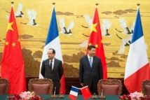 Hollande en Chine avec deux priorités: l'économie et la relation politique