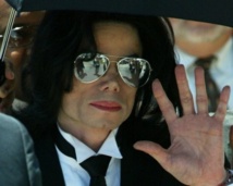 Michael Jackson était "mourant" et AEG n'a pas réagi, affirme un témoin