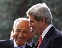 John Kerry et Shimon Peres