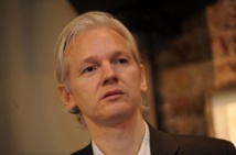 Espionnage: Assange appelle les Européens à accueillir Snowden