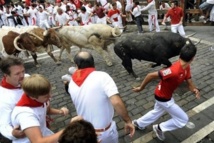 Espagne: deux blessés lors du cinquième lâcher de taureaux de la San Fermin Espagne: deux blessés lors du cinquième lâcher de taureaux de la San Fermin