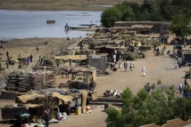 Mali: les islamistes dynamitent un pont au sud de Gao