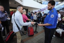 Los Angeles: la police recherche les mobiles de l'auteur de la fusillade Los Angeles: la police recherche les mobiles de l'auteur de la fusillade