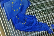 L'UE perd son triple A en plein sommet, Bruxelles riposte L'UE perd son triple A en plein sommet, Bruxelles riposte