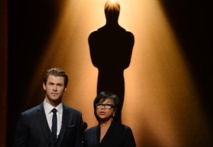 Chris Hemsworth et la directrice de l'Académie des Oscars Cheryl Boone Chris Hemsworth et la directrice de l'Académie des Oscars Cheryl Boone