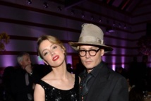 Johnny Depp se fiance à l'actrice de "Zombieland" Amber Heard