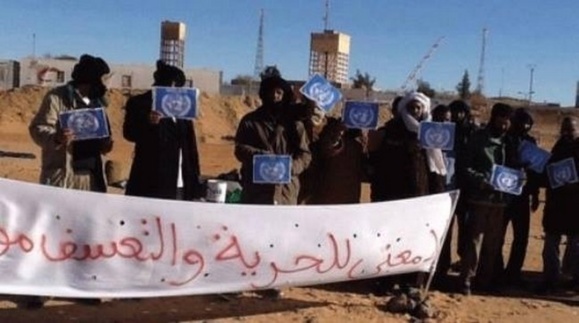 Camps du Polisario : Les séquestrés sahraouis se révoltent Camps du Polisario : Les séquestrés sahraouis se révoltent