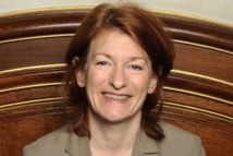 Muriel Mayette-Holtz Muriel Mayette-Holtz