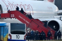 Détournement d'avion d'Ethiopian Airlines: le copilote pirate de l'air arrêté Détournement d'avion d'Ethiopian Airlines: le copilote pirate de l'air arrêté