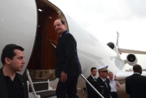 Hollande en Centrafrique: "éviter toute tentation de partition" Hollande en Centrafrique: "éviter toute tentation de partition"