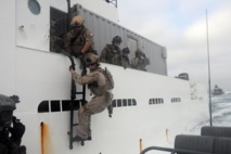 Libye: la marine américaine prend le contrôle d'un pétrolier de contrebande Libye: la marine américaine prend le contrôle d'un pétrolier de contrebande