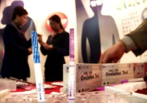 Les tests de grossesse sont désormais disponibles en grande surface Les tests de grossesse sont désormais disponibles en grande surface