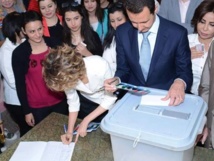 Syrie: Assad vainqueur attendu de la présidentielle dans un pays en guerre Syrie: Assad vainqueur attendu de la présidentielle dans un pays en guerre
