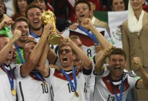 Mondial: l'Allemagne euphorique après une 4e victoire historique Mondial: l'Allemagne euphorique après une 4e victoire historique