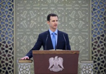 Syrie: Assad participe à la prière du Fitr malgré les tirs de mortier