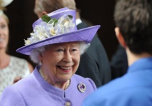 Elizabeth II fête le 63e anniversaire de son accession au trône