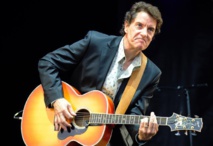 Francis Cabrel: une tournée et un album annoncés pour 2015 Francis Cabrel: une tournée et un album annoncés pour 2015