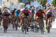 Tour d'Italie: le maillot rose Matthews remporte la 3e étape Tour d'Italie: le maillot rose Matthews remporte la 3e étape